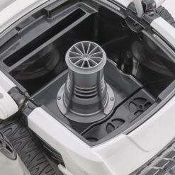 Polaris - P825 Robotic Pool Cleaner -Pure Pools Store P825 Robotic Pool Cleaner 18