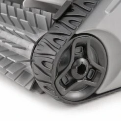 Polaris - P825 Robotic Pool Cleaner -Pure Pools Store P825 Robotic Pool Cleaner 8